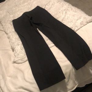 Express Producer 98% Wool 4% Spandex